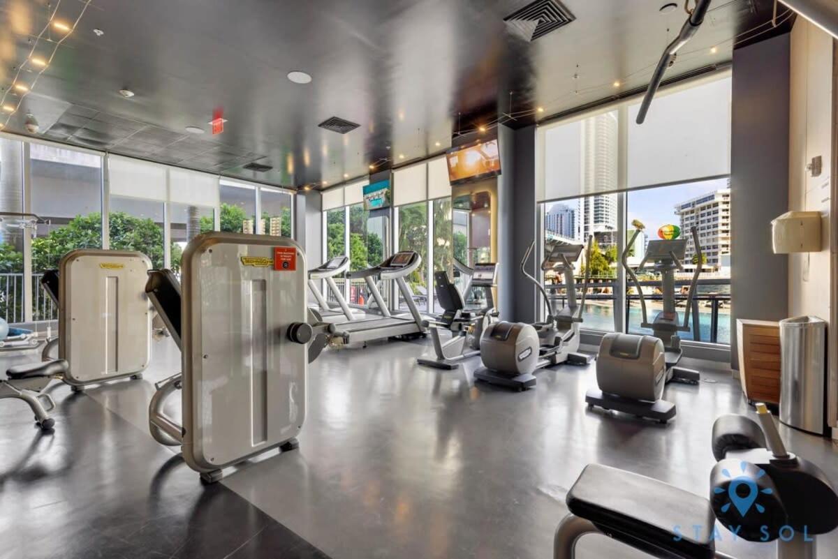Infinite View With Balcony,Pool Plus Near Beach Hallandale Beach Exterior photo