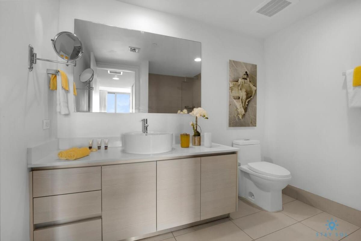 Infinite View With Balcony,Pool Plus Near Beach Hallandale Beach Exterior photo