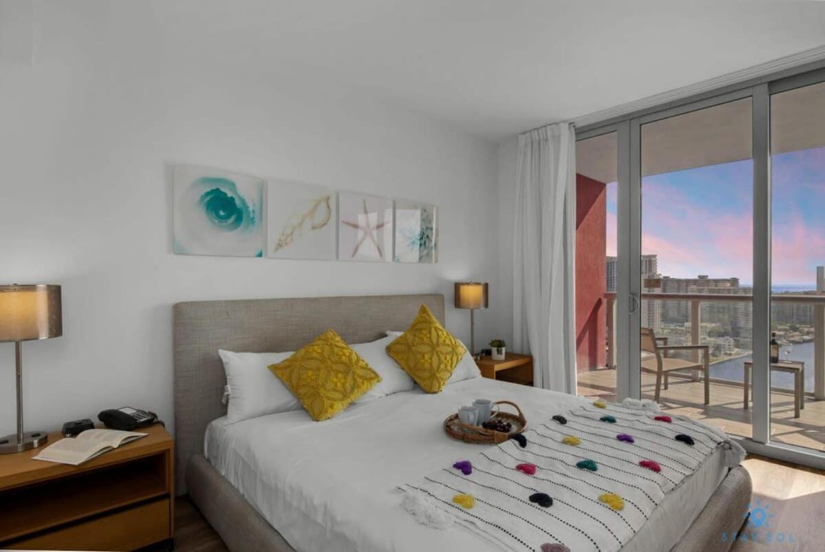 Infinite View With Balcony,Pool Plus Near Beach Hallandale Beach Exterior photo